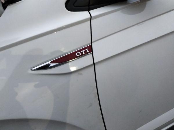 Volkswagen Polo • 2018 • 120,000 km 2