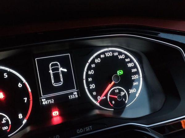 Volkswagen Polo • 2018 • 120,000 km 3