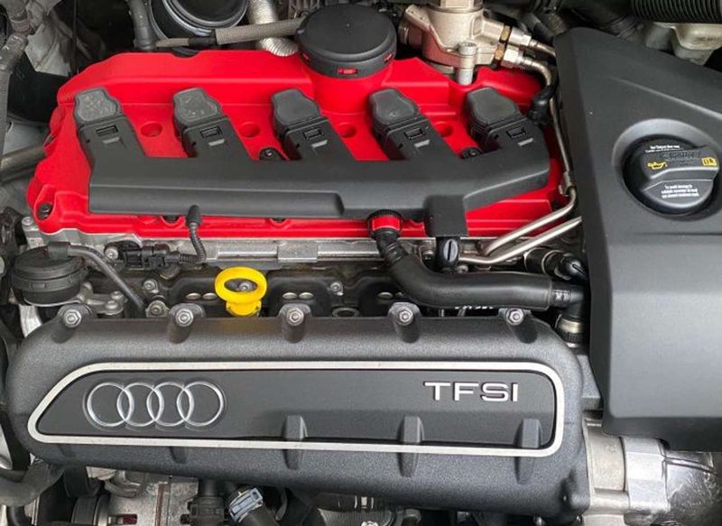 Audi Q3 • 2014 • 119,000 km 10