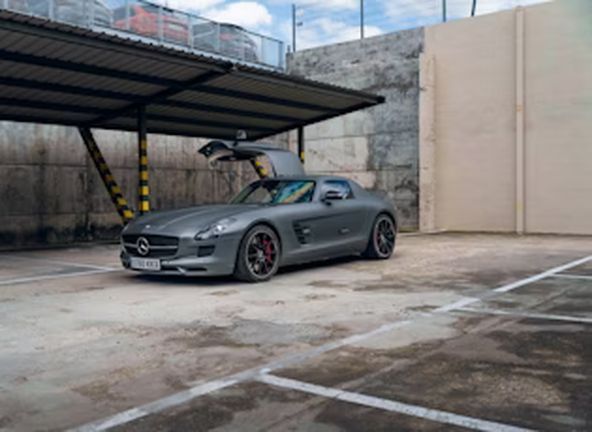 Mercedes-Benz SLS AMG GT • 2013 • 70,000 km 10