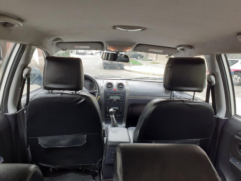 Great Wall Haval H3 • 2013 • 67,000 km 3