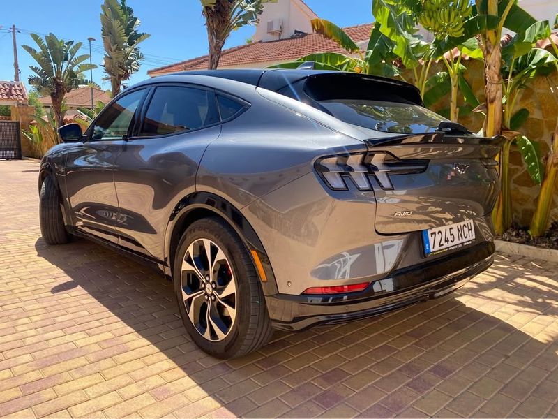 Ford Mustang • 2022 • 115,000 km 5