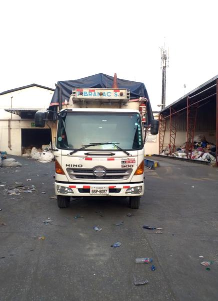 Hino Dutro • 2016 • 279,000 km 3