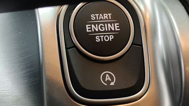 Mercedes-Benz GLB-Class • 2024 • 3,912 km 4