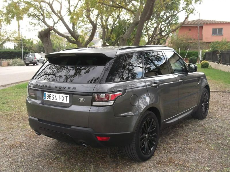 Land Rover Range Rover Sport • 2014 • 132,000 km 4