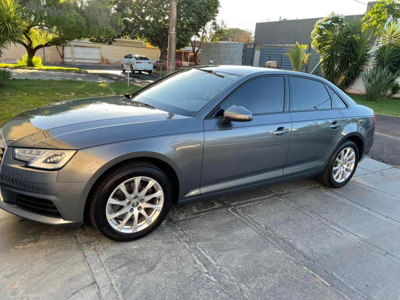 Audi A4 • 2018 • 27,000 km 6