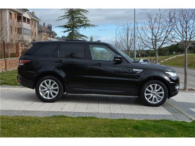 Land Rover Range Rover Sport • 2014 • 1,890,000 km 5