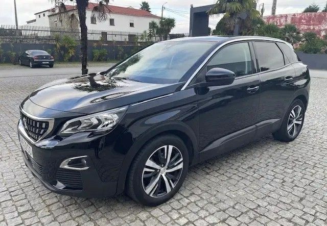 Peugeot 3008 • 2017 • 220,000 km 3