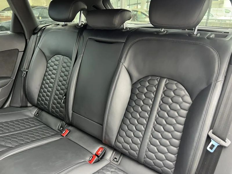 Audi RS 6 • 2017 • 125,000 km 10