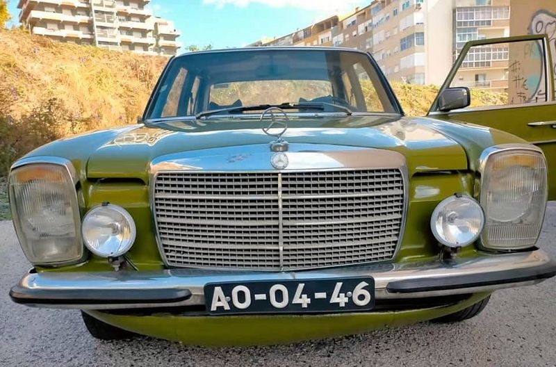 Mercedes-Benz 200 D • 1980 • 90,000 km 2