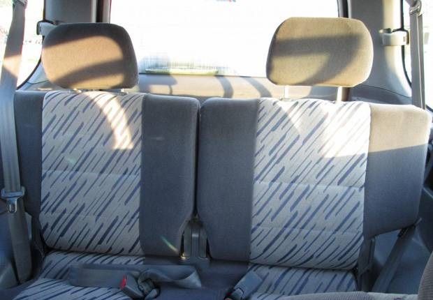 Toyota Land Cruiser • 1998 • 250,000 km 4