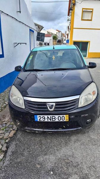 Dacia Logan • 2012 • 196,000 km 1