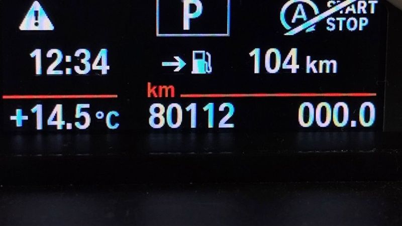 BMW X4 • 2017 • 80,112 km 24