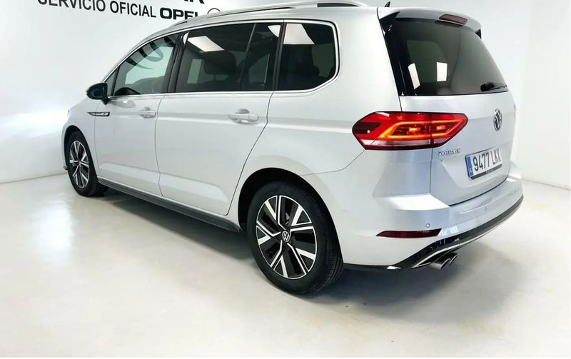 Volkswagen Touran • 2020 • 89,000 km 5