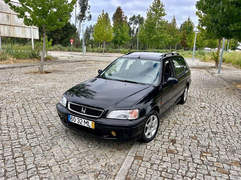 Honda Civic Aerodeck • 1998 • 269,000 km 2