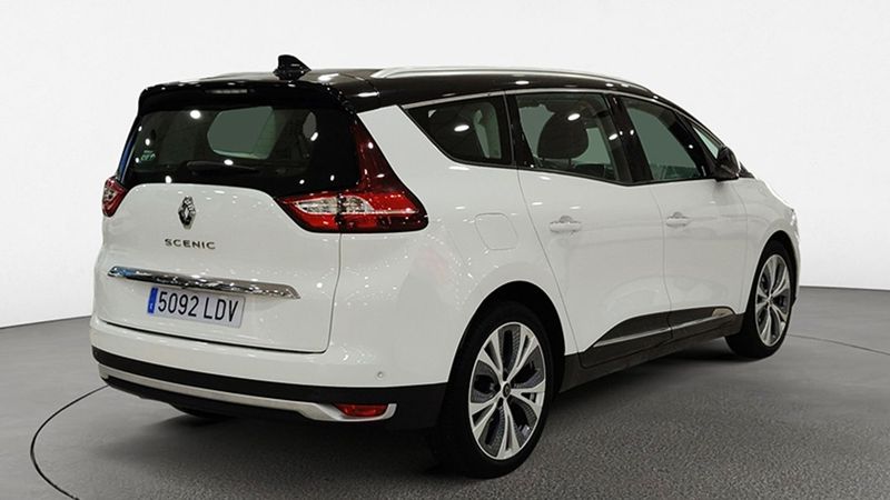 Renault Scénic • 2020 • 78,272 km 6