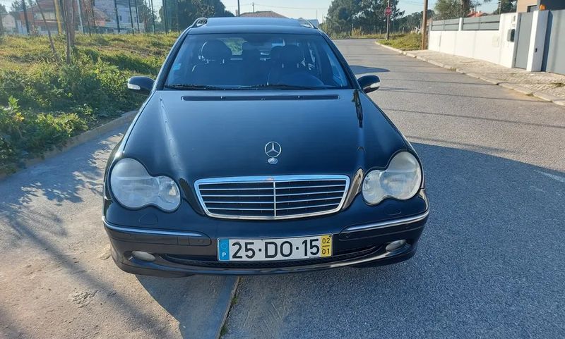 Mercedes-Benz C-Class • 2002 • 163,000 km 2
