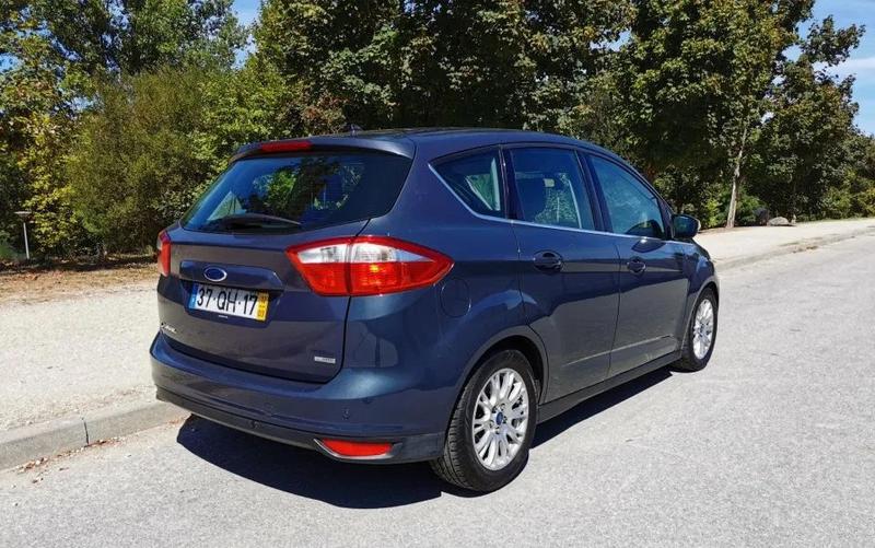 Ford S-Max • 2012 • 200,000 km 1