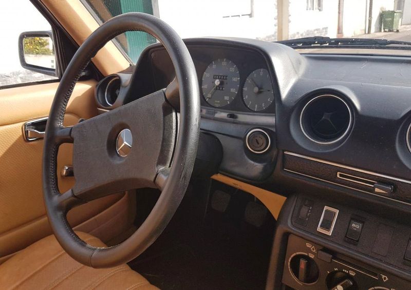 Mercedes-Benz S • 1981 • 350,000 km 4