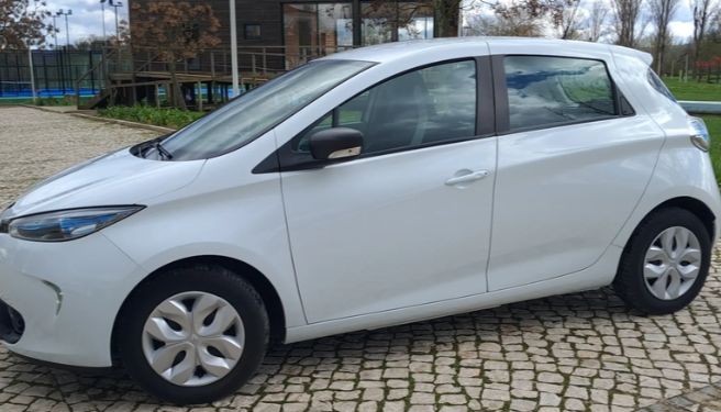 Renault Zoé • 2019 • 122,000 km 2