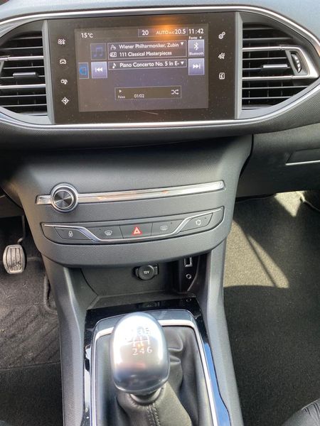 Peugeot 308 • 2016 • 124,000 km 16