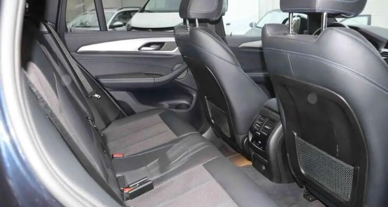 BMW X3 • 2019 • 119,218 km 2