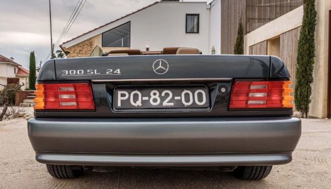 Mercedes-Benz SL • 1991 • 112,619 km 2