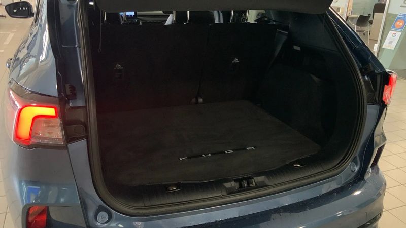 Ford Kuga • 2022 • 74,000 km 10