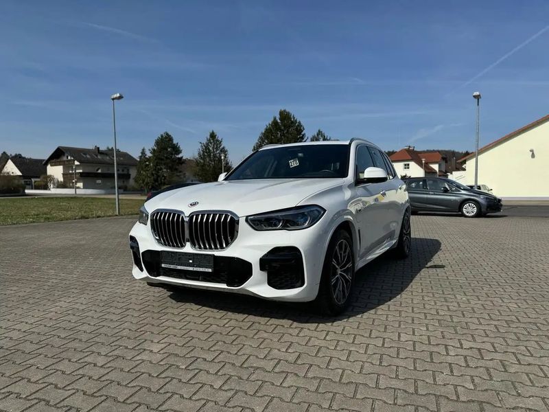BMW X5 • 2022 • 29,990 km 7