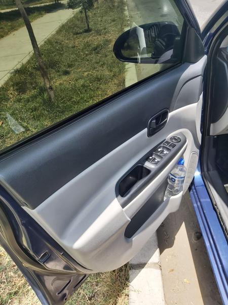 Hyundai Accent • 2007 • 232,000 km 2