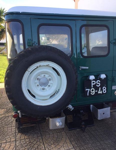 Toyota FJ Cruiser • 1980 • 11,000 km 2