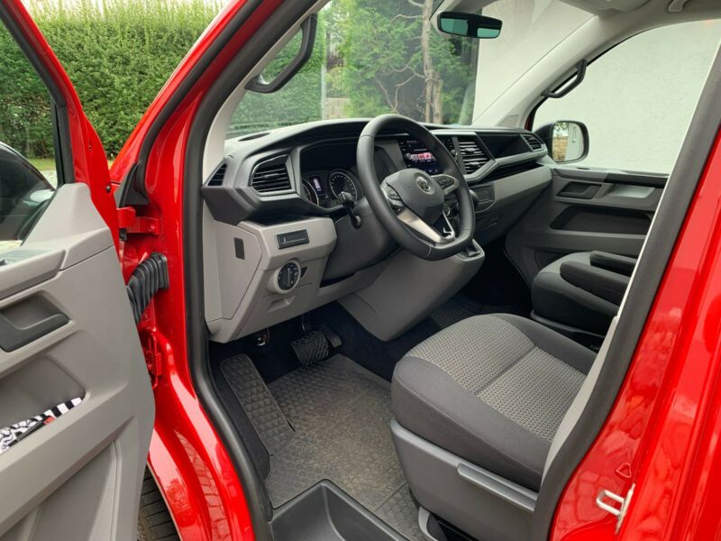 Volkswagen T5 • 2019 • 47,900 km 8
