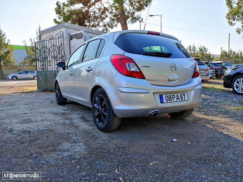 Opel Corsa • 2004 • 205,000 km 3