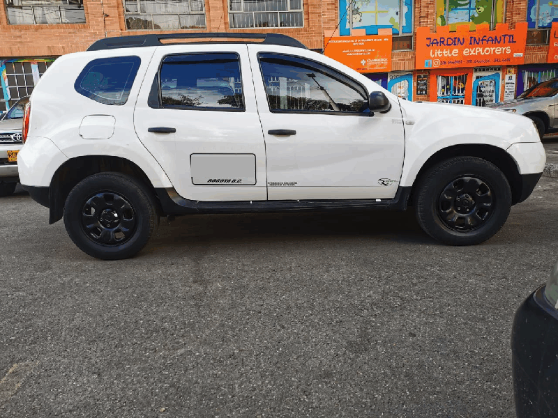 Renault Duster • 2015 • 106,000 km 4