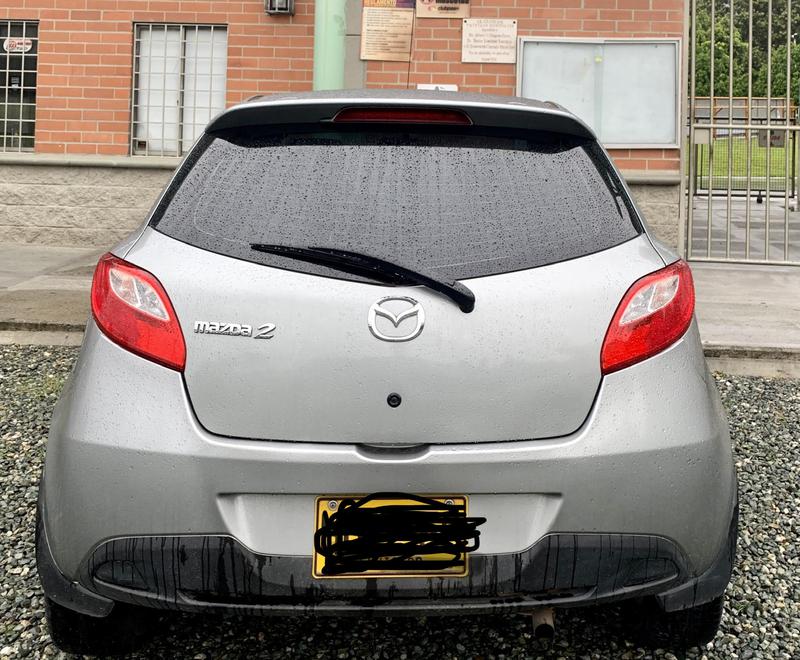Mazda 2 • 2014 • 66,000 km 4