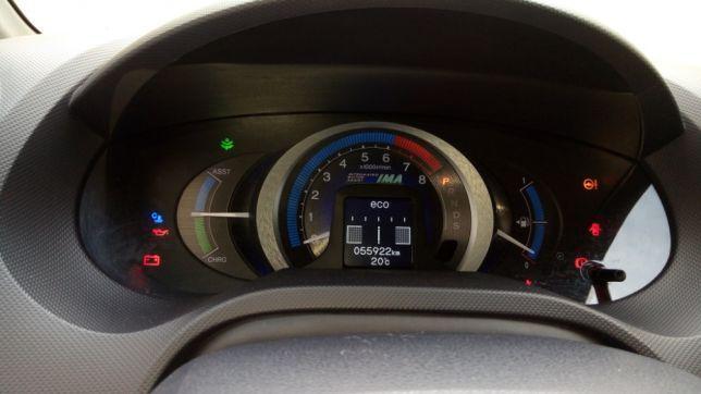 Honda Insight • 2010 • 79,900 km 3