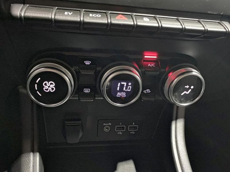 Renault Captur • 2022 • 27,500 km 7