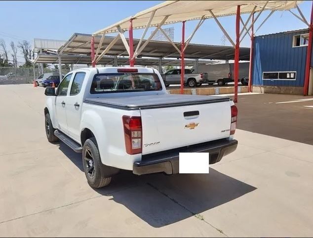 Chevrolet Luv • 2016 • 93,000 km 4