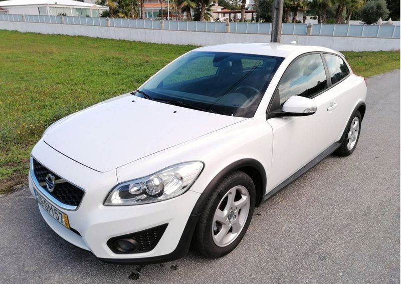 Volvo Coupe • 2011 • 160,000 km 1