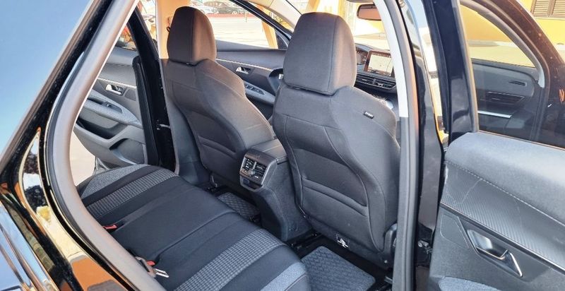 Peugeot 3008 • 2018 • 95,337 km 2