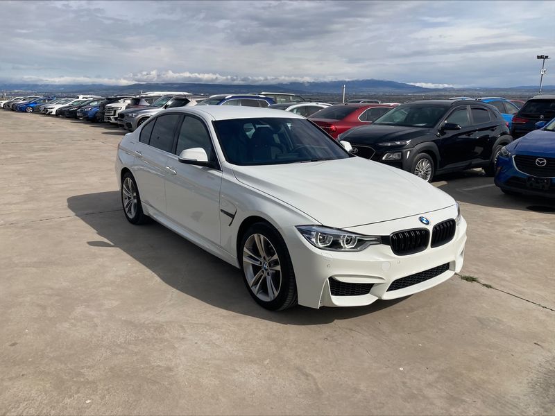 BMW 3 Series • 2017 • 50,000 km 2