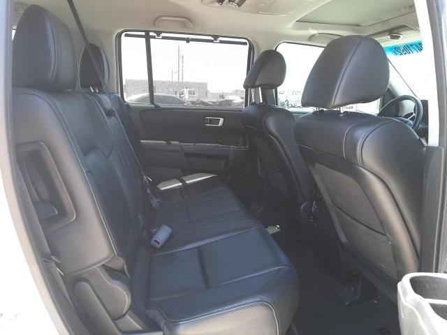 Honda Pilot • 2014 • 12 km 4