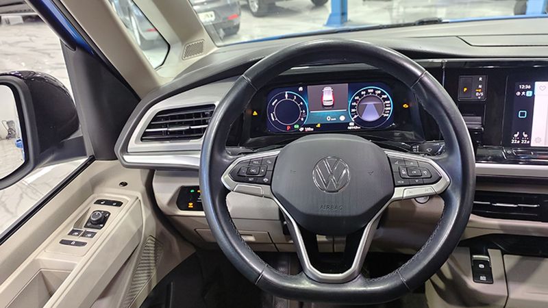Volkswagen Multivan • 2022 • 48,142 km 26