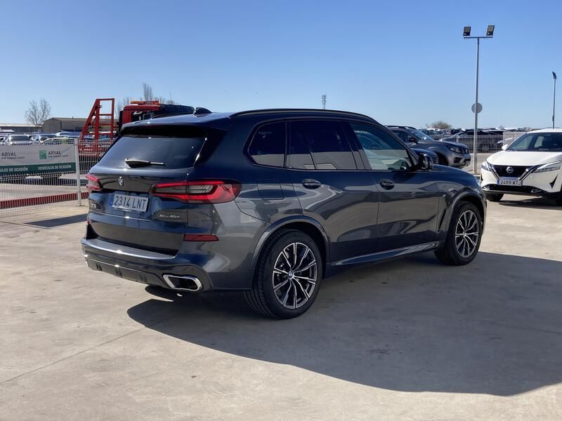 BMW X5 • 2021 • 68,878 km 5