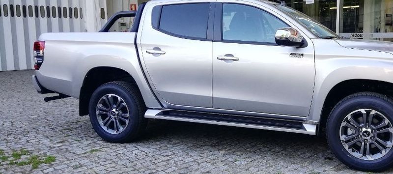 Mitsubishi L200 Pick up • 2021 • 1,500 km 2