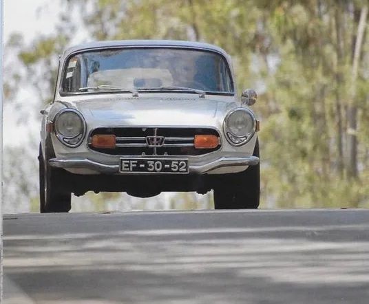 Honda S2000 • 1968 • 80,000 km 1