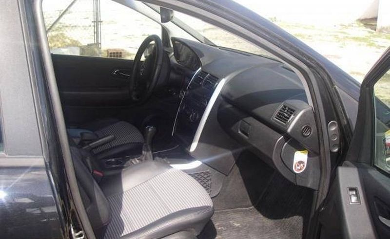 Mercedes-Benz A • 2006 • 130,000 km 2