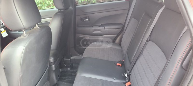 Mitsubishi Outlander Sport • 2022 • 12,000 km 2