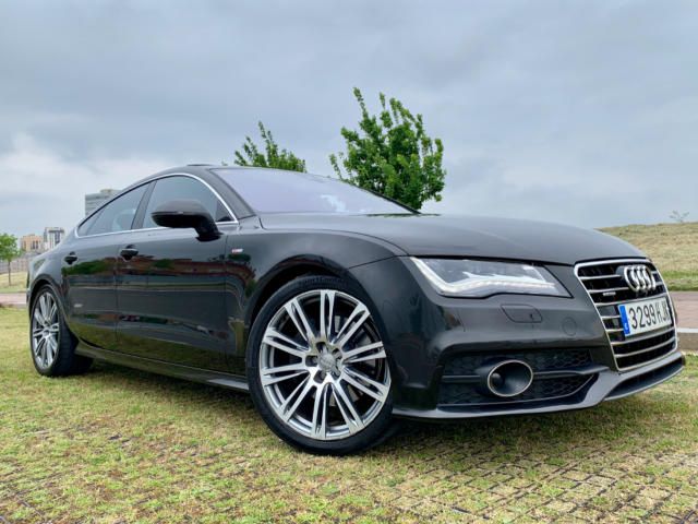 Audi A7 • 2012 • 174,900 km 1