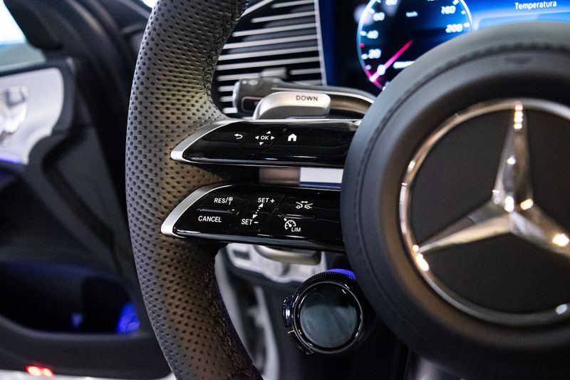 Mercedes-Benz GLE • 2024 • 900 km 19